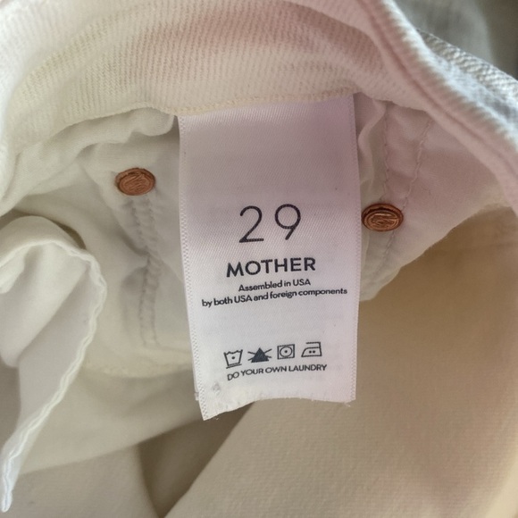 MOTHER THE LOOKER ANKLE FRAY IN WHIPPING THE CREAM HIGH RISE SKINNIES W/FRAY HEM - Picture 10 of 14